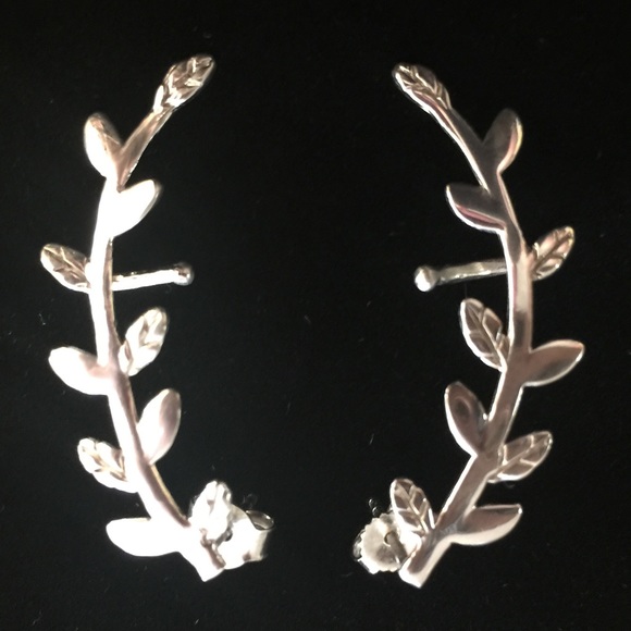 NWOT Vicenza Sterling Silver Vine Ear Climbers - Picture 2 of 8